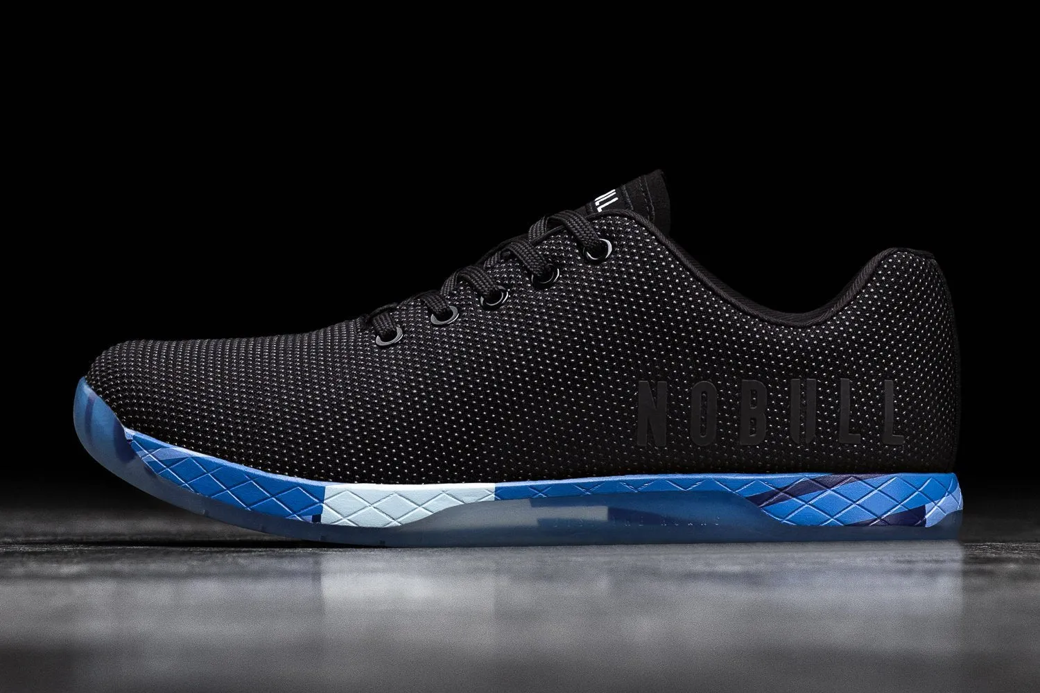 BLACK LIGHTNING TRAINER (WOMEN'S)