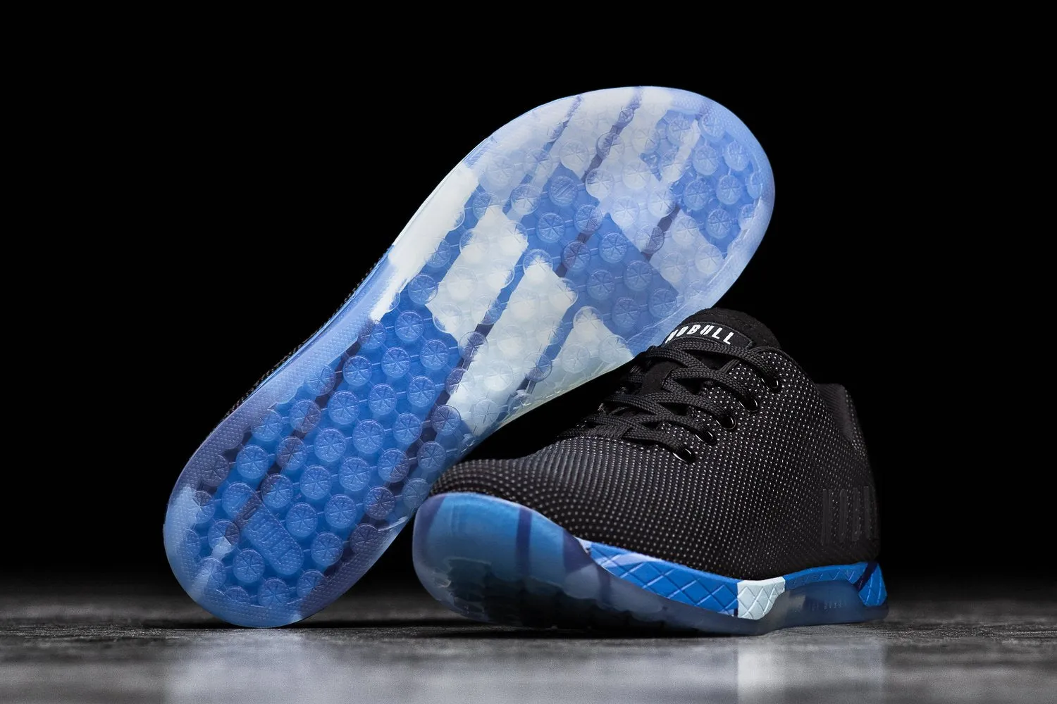 BLACK LIGHTNING TRAINER (WOMEN'S)