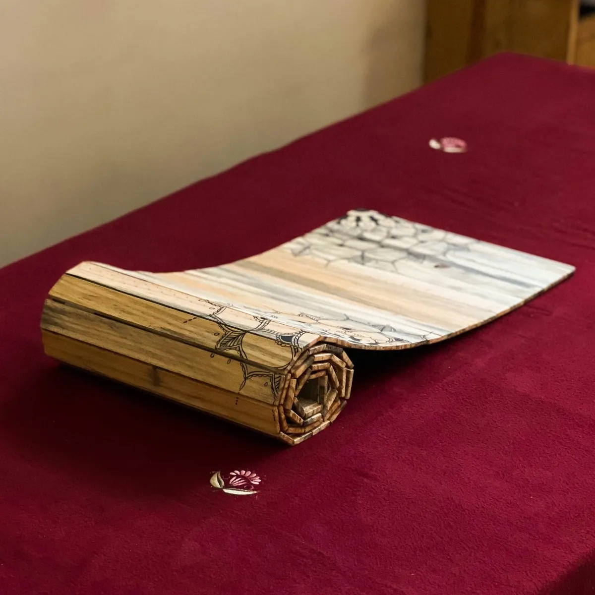 Mandala Wooden Table Runner | Foldable |Heat-Resistant