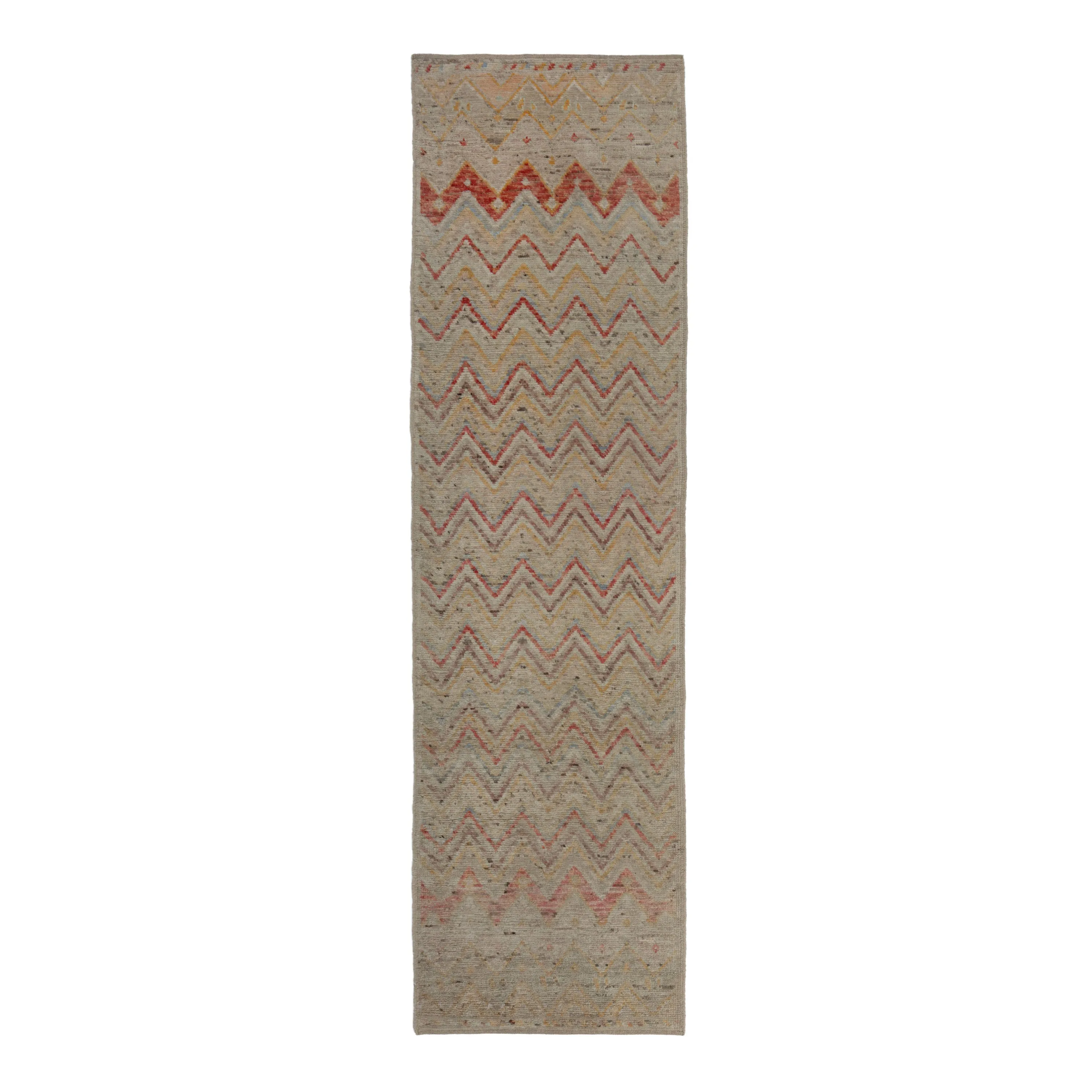Zameen Chevron Transitional Wool Runner - 2'9" x 9'10"